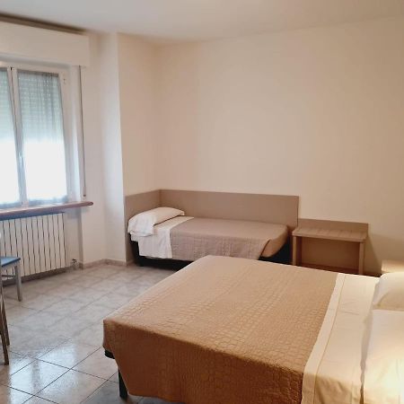 Hotel San Marco بيزارو المظهر الخارجي الصورة