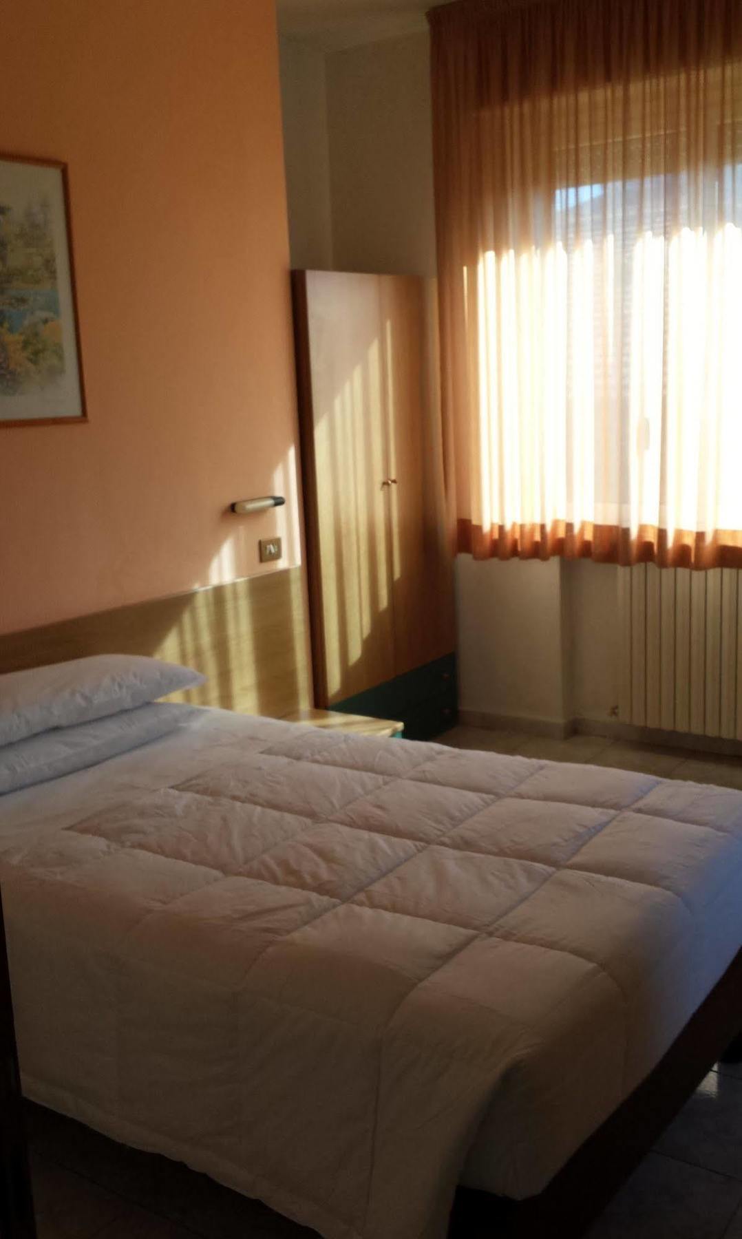 Hotel San Marco بيزارو المظهر الخارجي الصورة